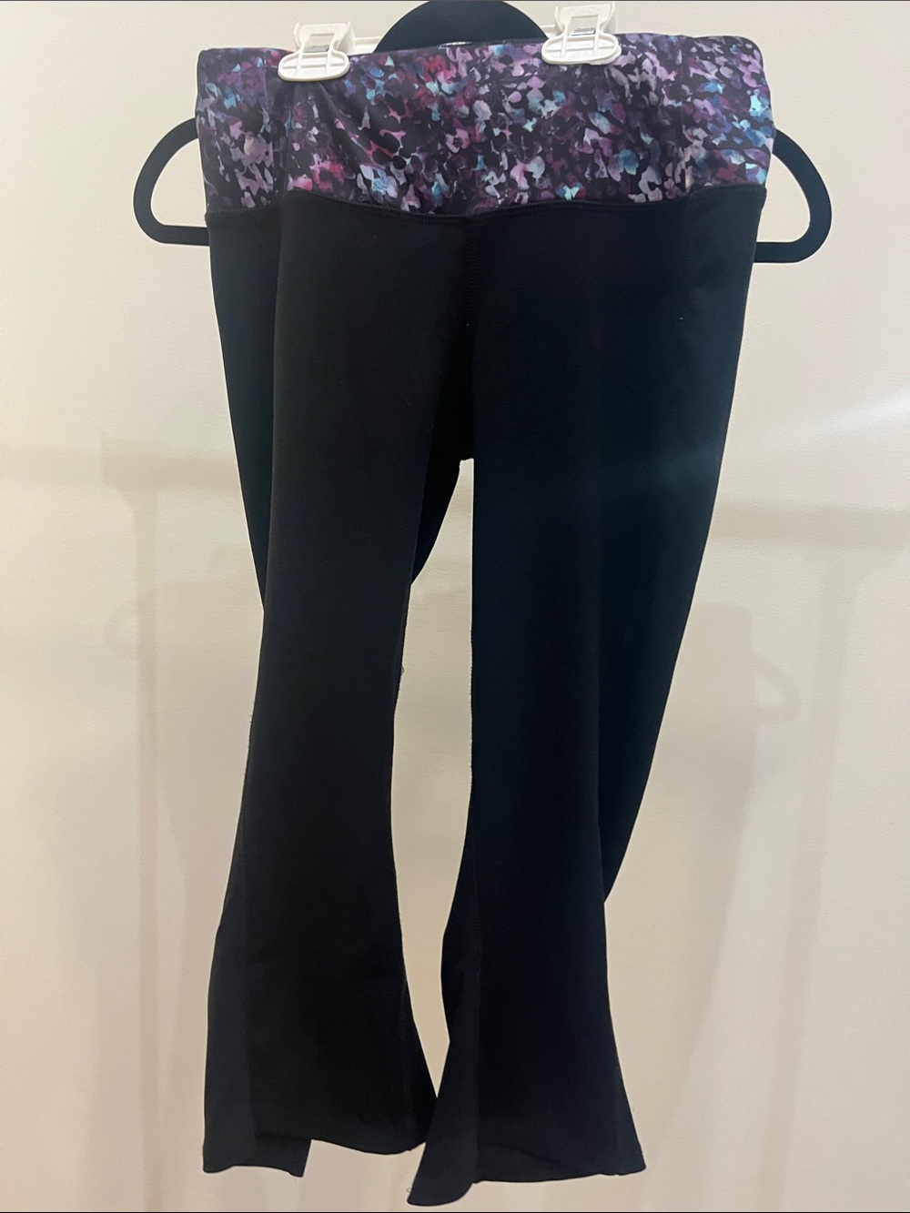 Joe Fresh Active black capri Leggings Size XS